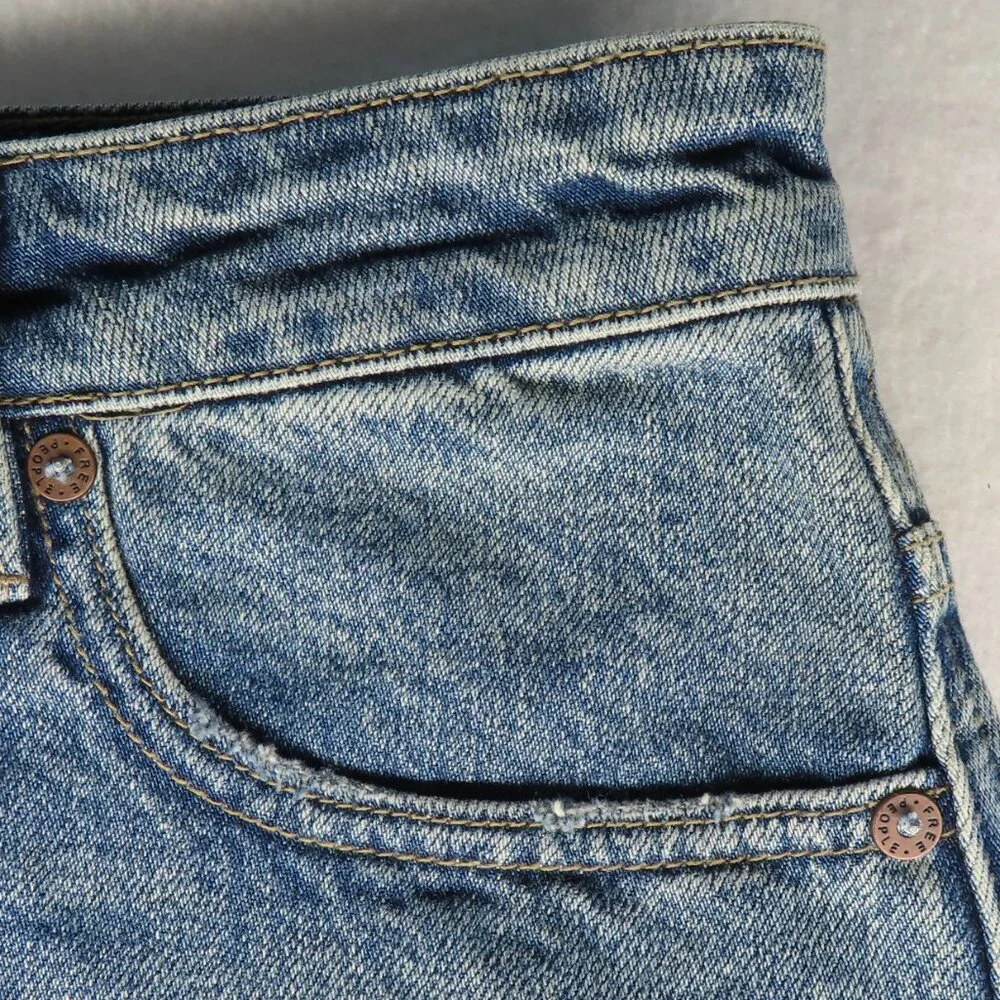 We the Free Zip it Up Denim Mini Skirt Distressed Frayed Raw Hem Blue Size 28 - Picture 3 of 12